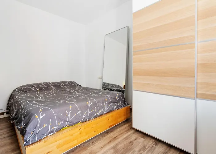 Beachside Bliss Charming 1-bedroom, Barceloneta شقة *
