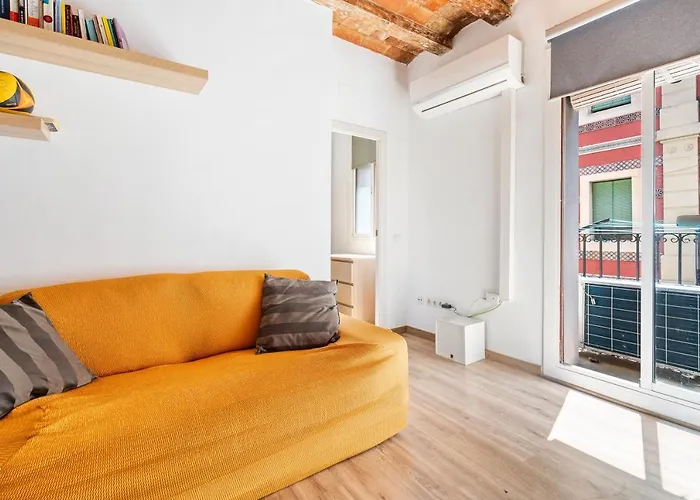 شقة Beachside Bliss Charming 1-bedroom, Barceloneta *