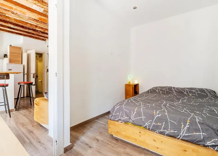 شقة Beachside Bliss Charming 1-bedroom, Barceloneta *