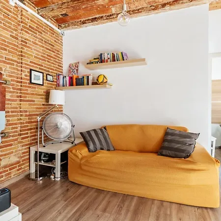 Beachside Bliss Charming 1-bedroom, Barceloneta Apartment Barcelona